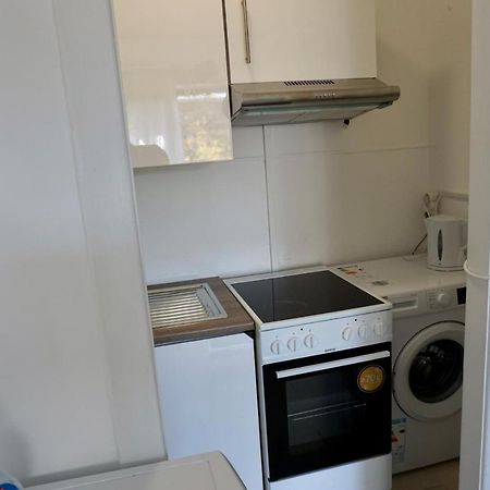 Alster Hamburg - Saniertes Und Mobliertes Apartment Mit Bad Und Kuche エクステリア 写真