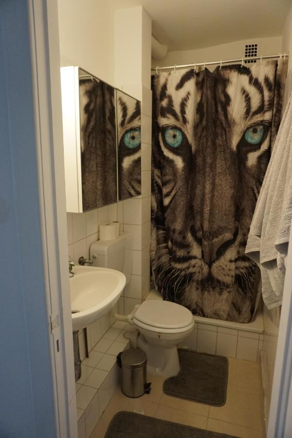 Alster Hamburg - Saniertes Und Mobliertes Apartment Mit Bad Und Kuche エクステリア 写真