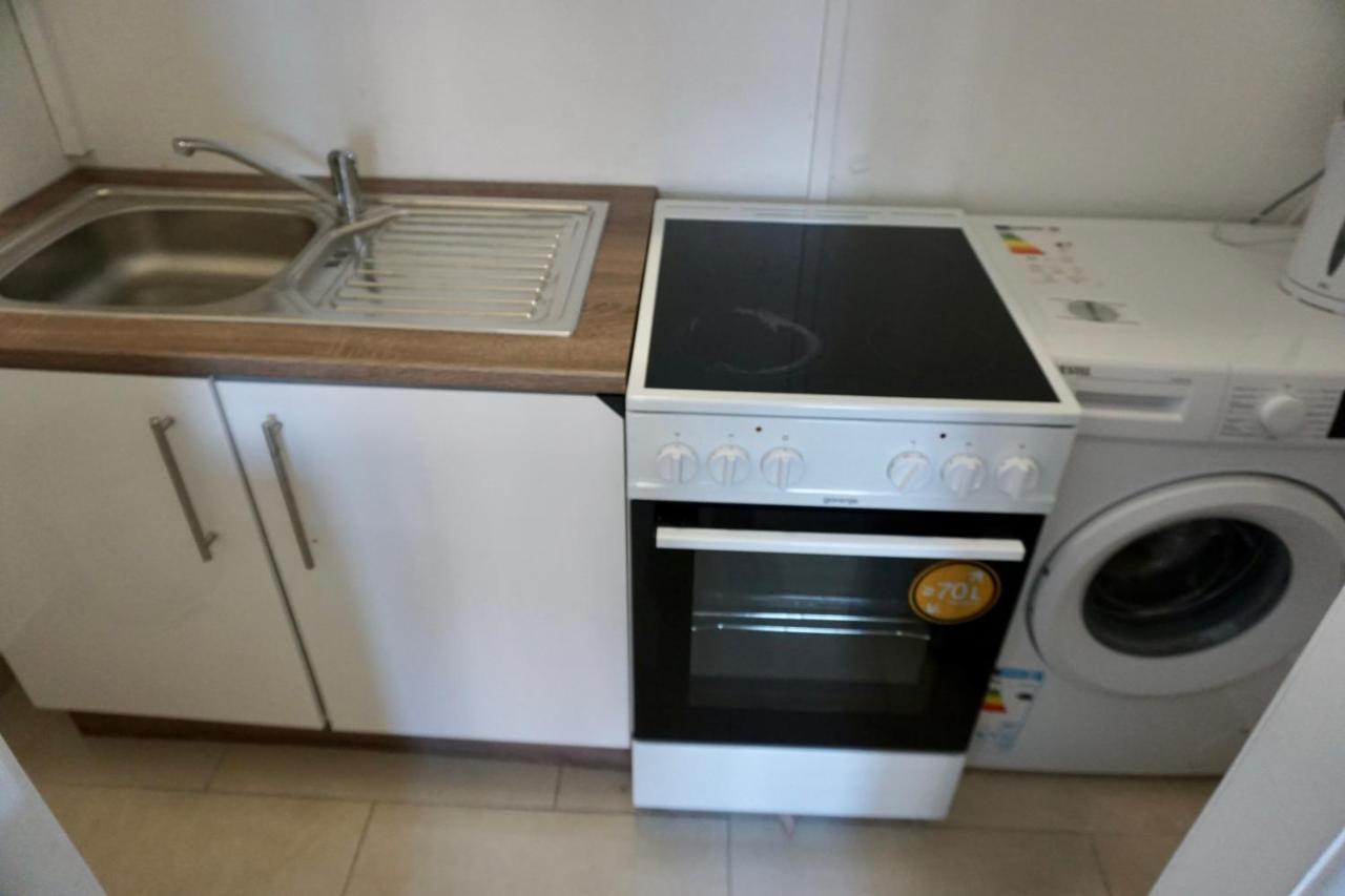 Alster Hamburg - Saniertes Und Mobliertes Apartment Mit Bad Und Kuche エクステリア 写真